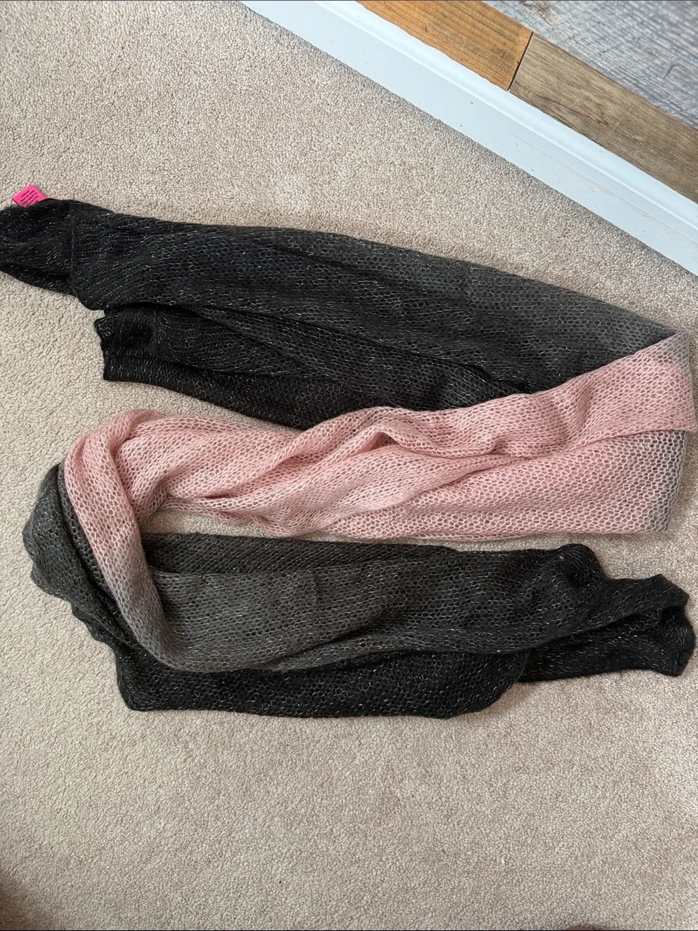 Betsey Johnson Black Gray to Pink Ombre Knit Scarf
